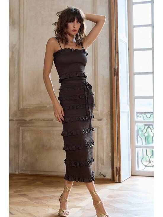 V. Chapman Dresses & Skirts - Anthropologie V. Chapman Sage Lily Ruched & Ruffled Stretch Midi Dress Size 6